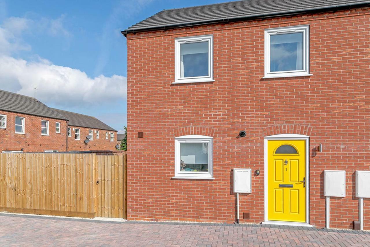 Acorn Mews Villa Lincoln Exterior photo